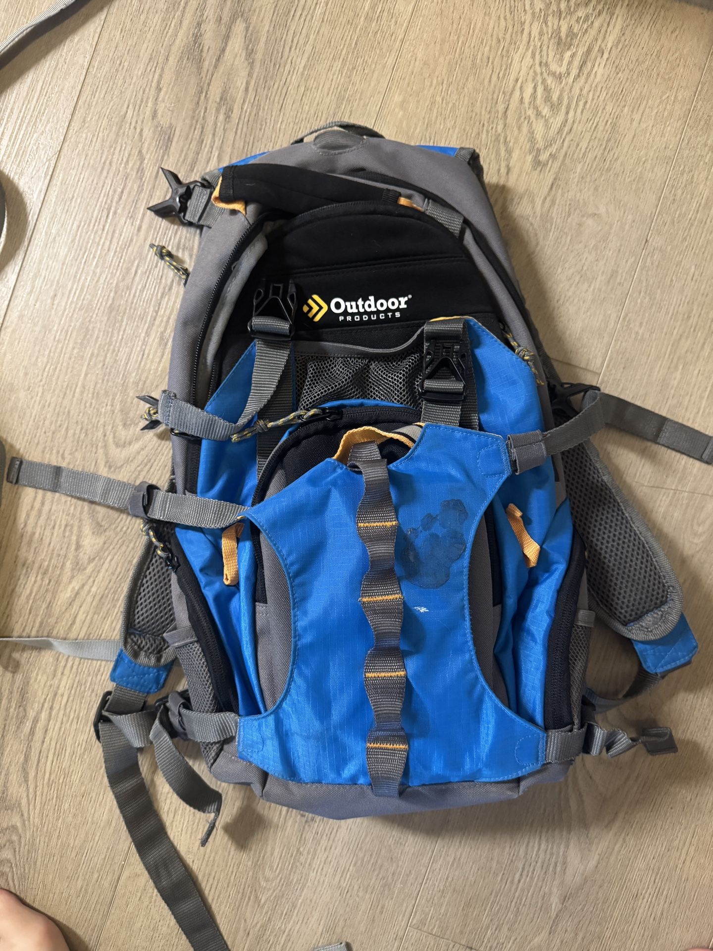 Outdoor Products Day Pack