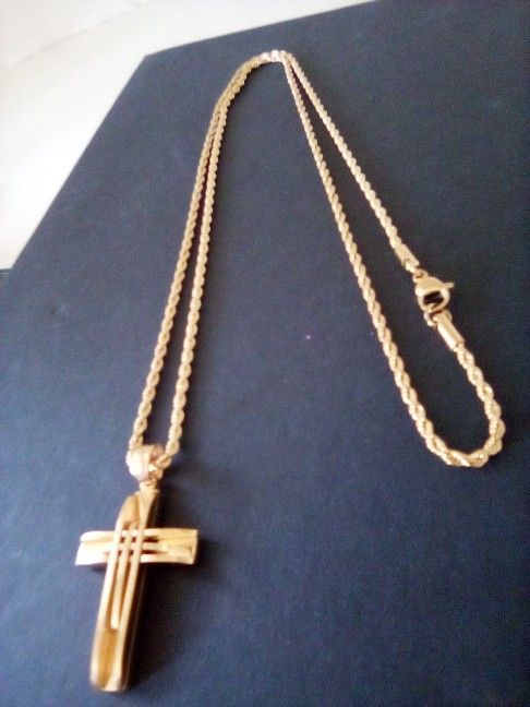 Gold 18k Plated Rope Pendant Necklace Chain