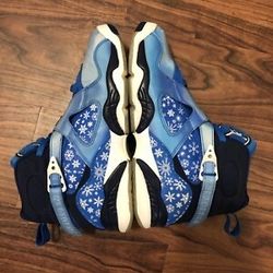 Retro Jordan's 'Snoflake' Size 7~7Y