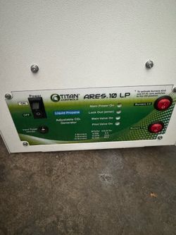 Titan Ares 10