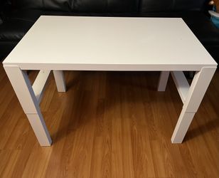 IKEA PÅUL DESK WHITE 