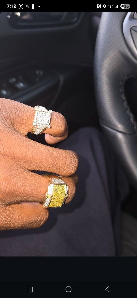 10k Yellow/White Diamond Ring