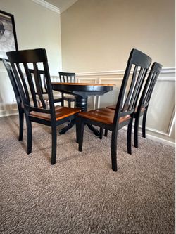 Extendable dinning table set for 6
