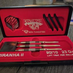 Vintage Dart World Piranha II 90% tungsten steel tip darts,