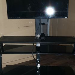 Vizio TV With Remote And Stand