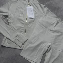 Lululemon Beige Gold Zip Cropped Jacket Size 6 