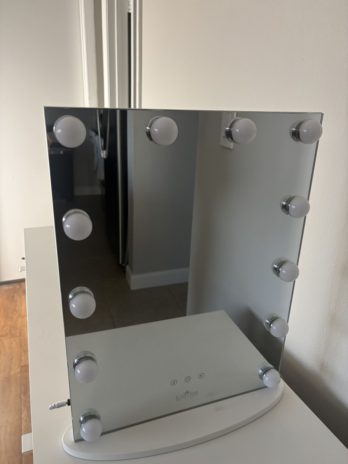 Vanity Mirror