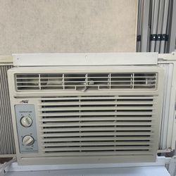 5.000 BTU Arctic king air conditioner 