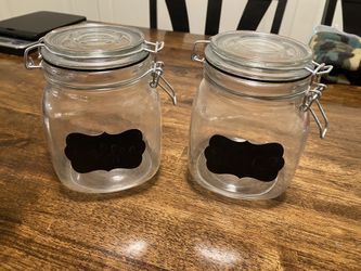 Glass Containers With Labels
