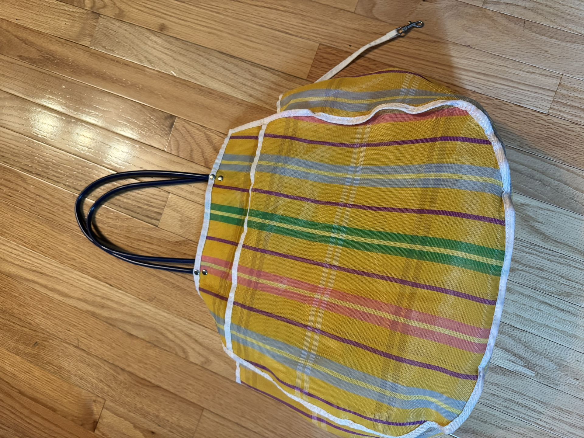 FREE: Tote/Pool Bag With Hook For Key