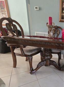 Dining set