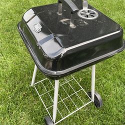 17.5 Expert Charcoal Grill 