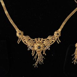 Vintage Style Gold Filigree Necklace & Earring Set with Black Stones