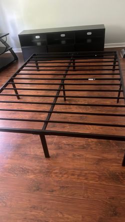 Black Metal Bed Rail