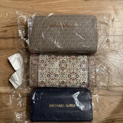 Michael Kors Wallets
