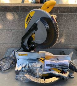DEWALT DWS715 15AMP 12" COMPOUND SINGLE BEVEL MITER SAW new