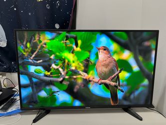 Toshiba 43" 1080p LED TV (with Remote) - Works Perfectly!