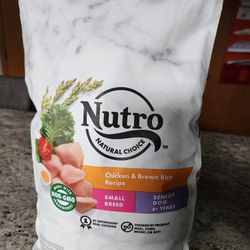 Nutro Chicken and Brown Rice Small Breed Senior Dog Food, 5 lb