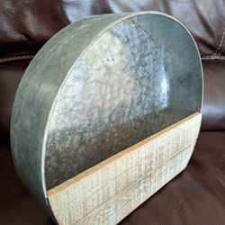 New Metal & Wood Wall Shelf