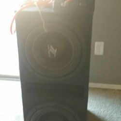 12" Subwoofers With 4000w amp majestic 