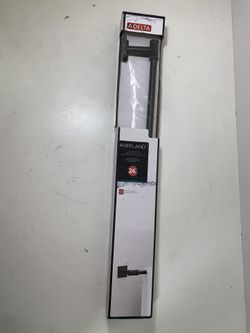 Delta Averland 24” Towel Bar 