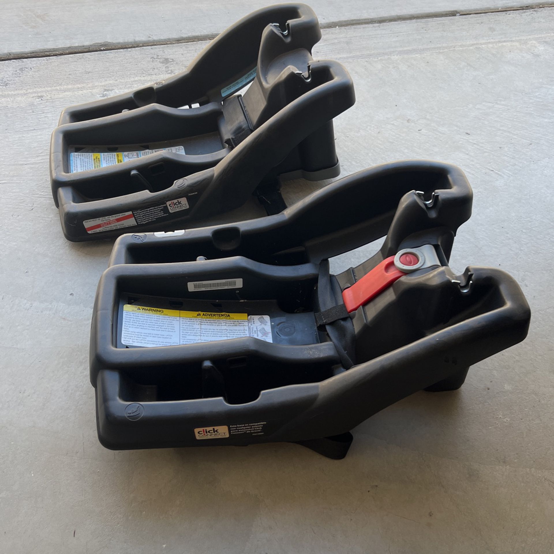 Free 2 Graco Car Seat Bases Click connect