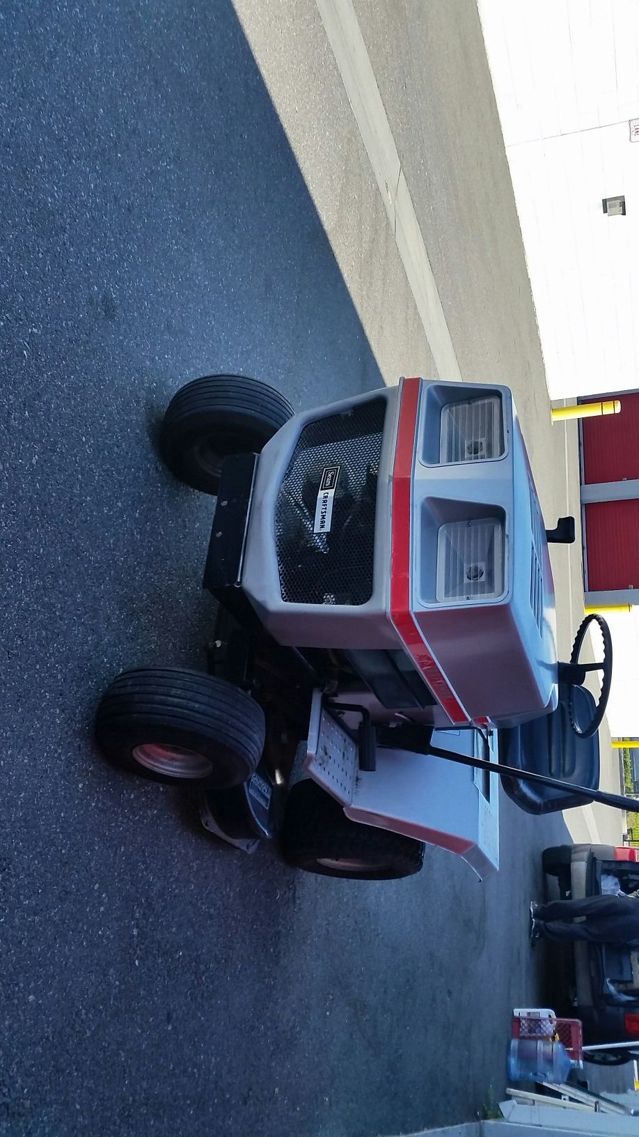 Riding Lawn mower,