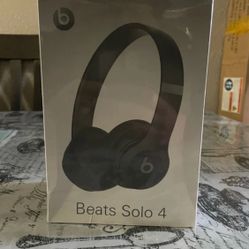 Beats Solo 4