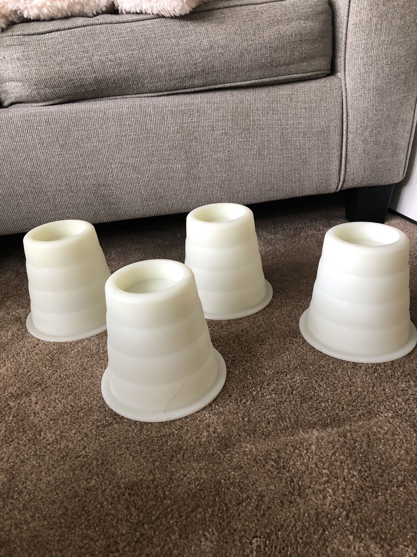 Bed risers