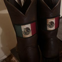 ARIAT Boots Size 2.5