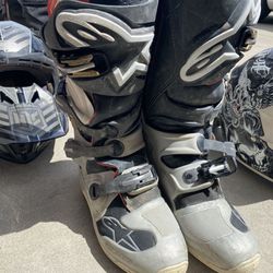 Motocross Gear Helmets Gear Bags Cheat Protectors