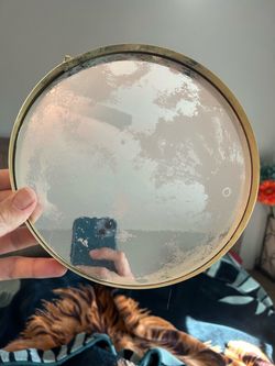 Round Antique Gold Frame Wall Mirror