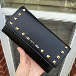 Michael Kors Trifold Wallet 