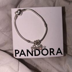 Pandora bracelet with mother and daughter charms 