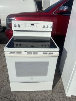 Ge glass top stove