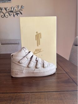 Billie Eilish Air Force 1 high