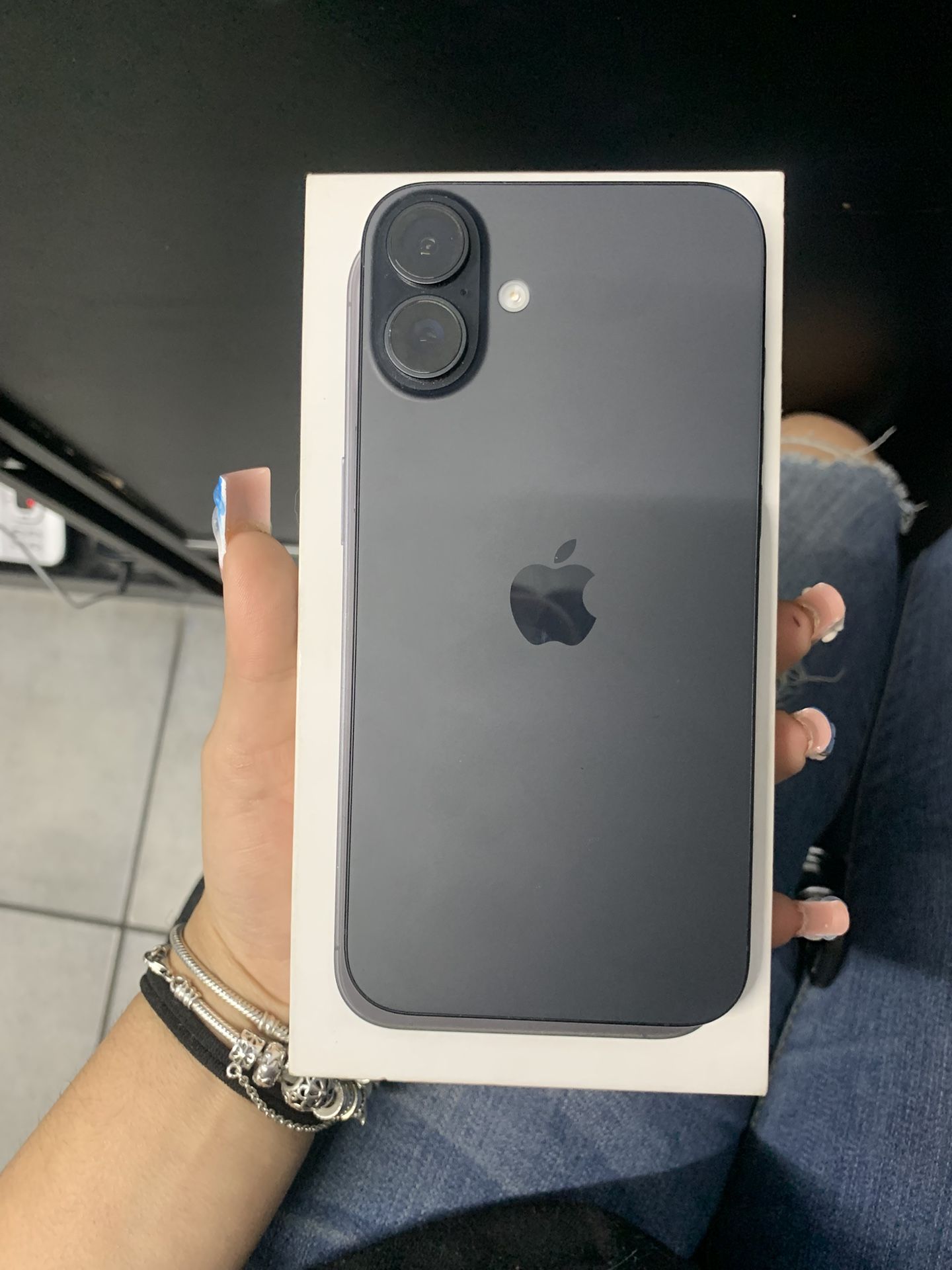 iPhone 16+