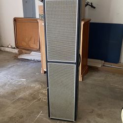 Fender Solid State Speaker. ITEM STILL AVAILABLE 