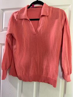 Vince  Camuto Size Small Coral