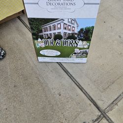 Yard Letters 