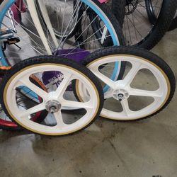 Skyway  Bmx 20,, Rism  Brand New  