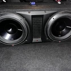 2 12in Rockfoed Fosgates P3 Subs And Rockford Fosgate Competition Box 