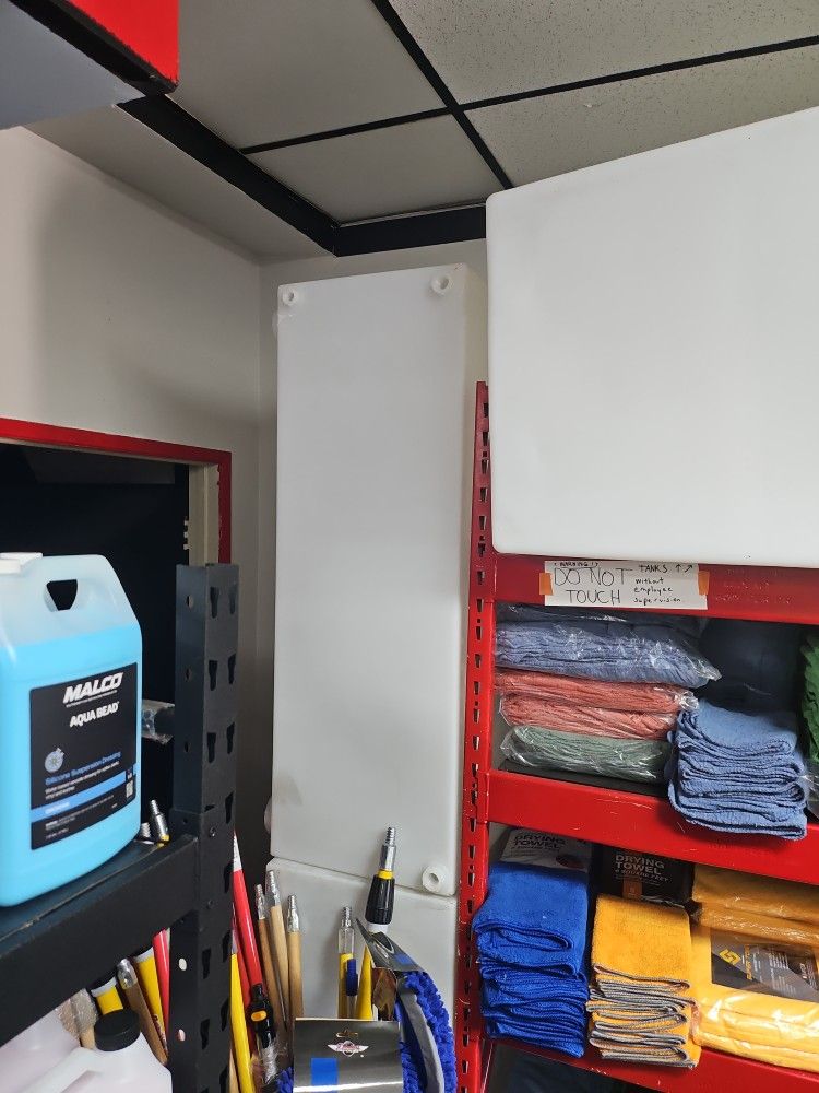 100 Gal Low Profile Water Tank