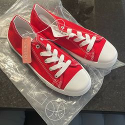 Brand new Sneakers red Size 8