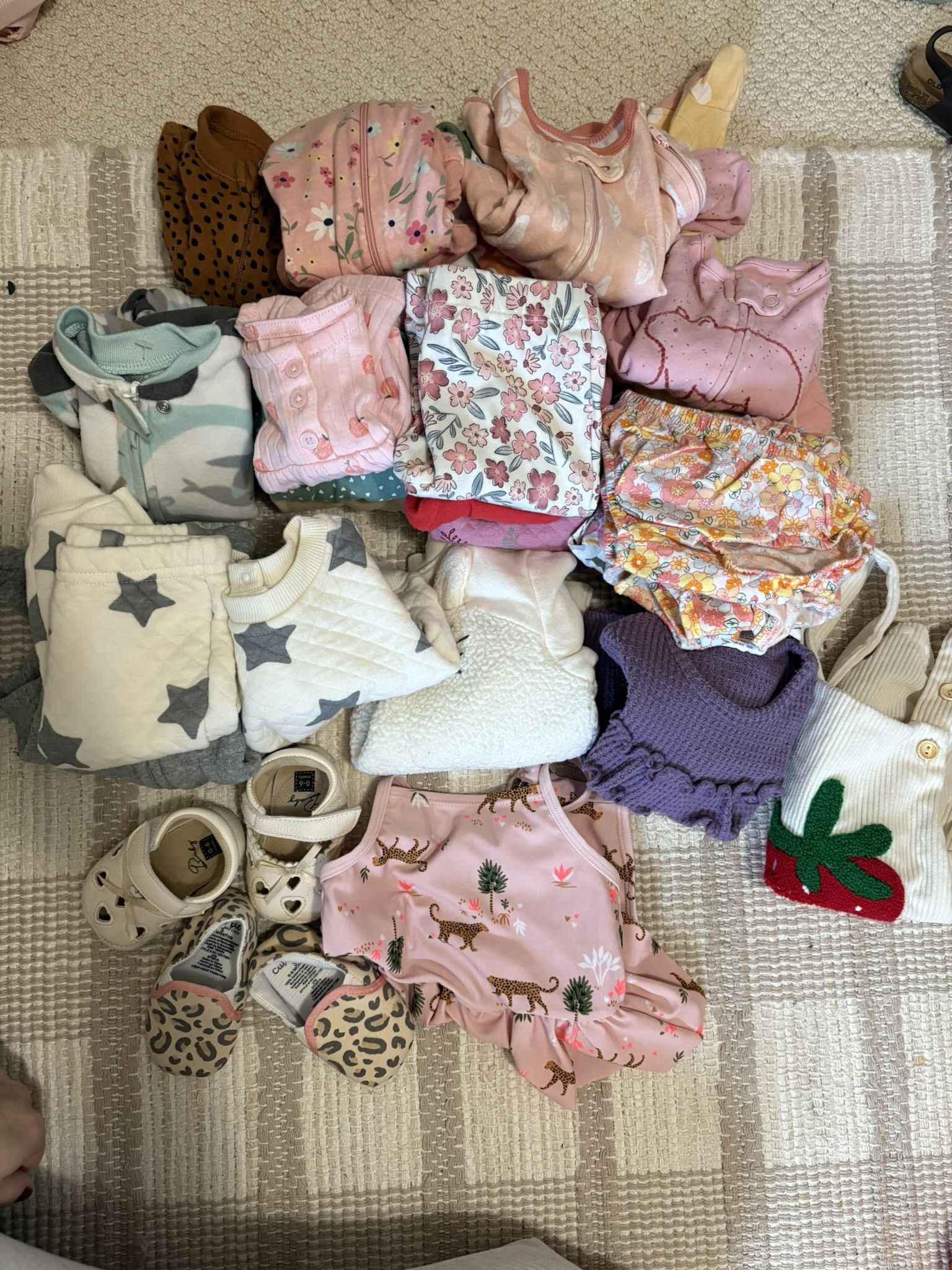 Baby Girl Clothing, Shoes And Diapers