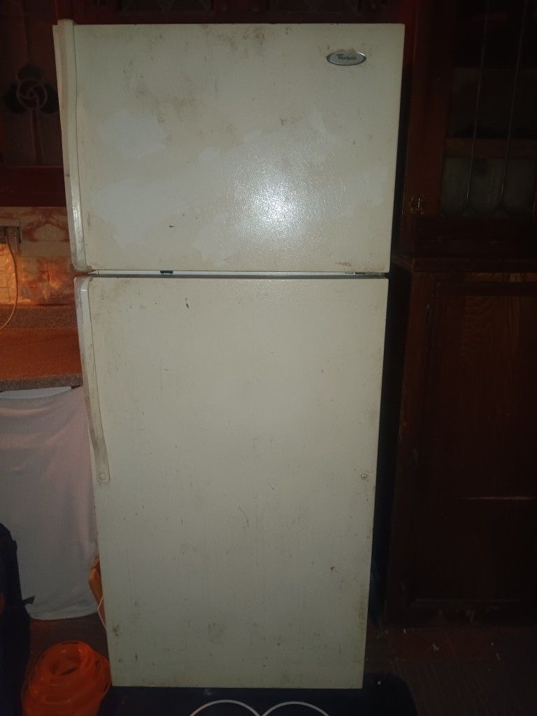 Refrigerator Freezer