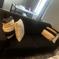 Bob Furniture KNOX SOFA $250