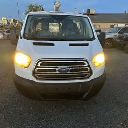 2016 Ford Trans 150