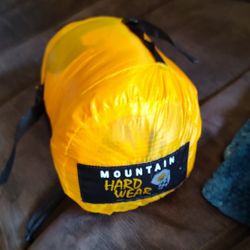 mountain hardwear warm weather sleeping bag  Mummy bag