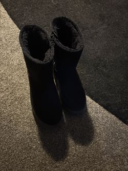 Girls Boots Size 1